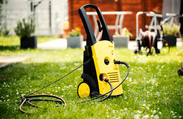 Best Gutter Cleaning  in Taft Heights, CA